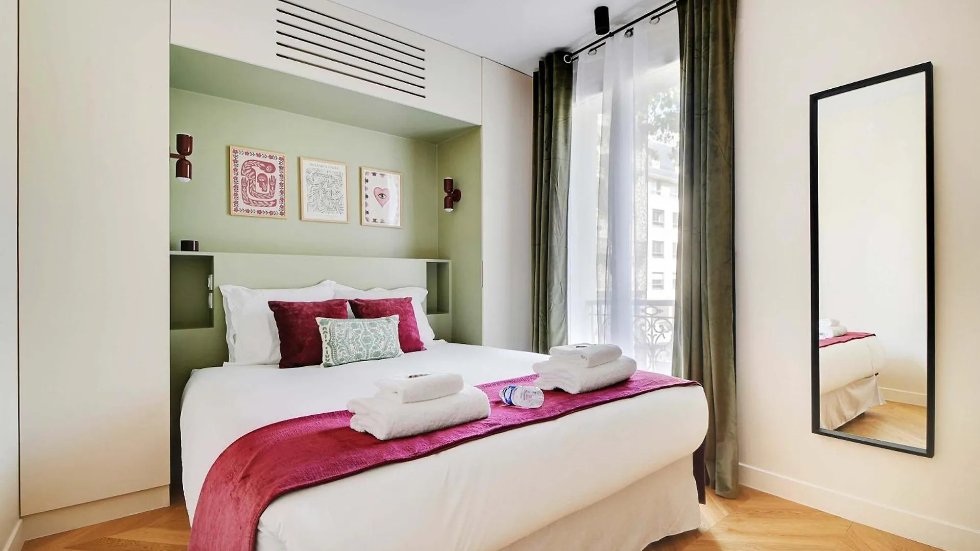 Entire Apartment Near The Eiffel Tower Paris