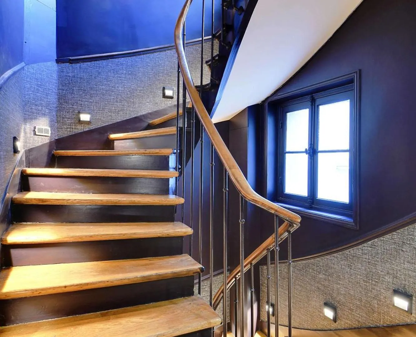 Entire Apartment Near The Eiffel Tower Paris France