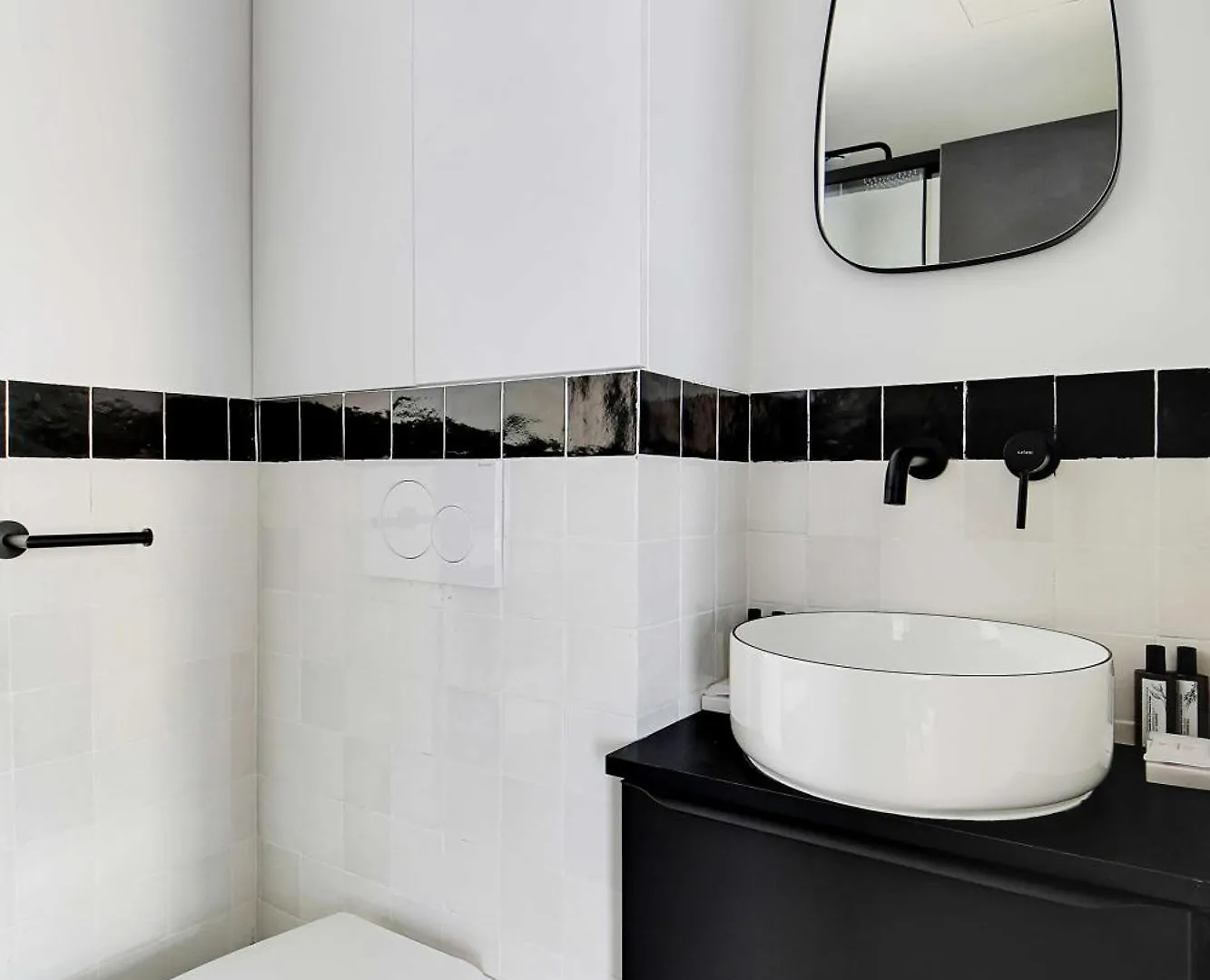 Entire Apartment Near The Eiffel Tower Paris
